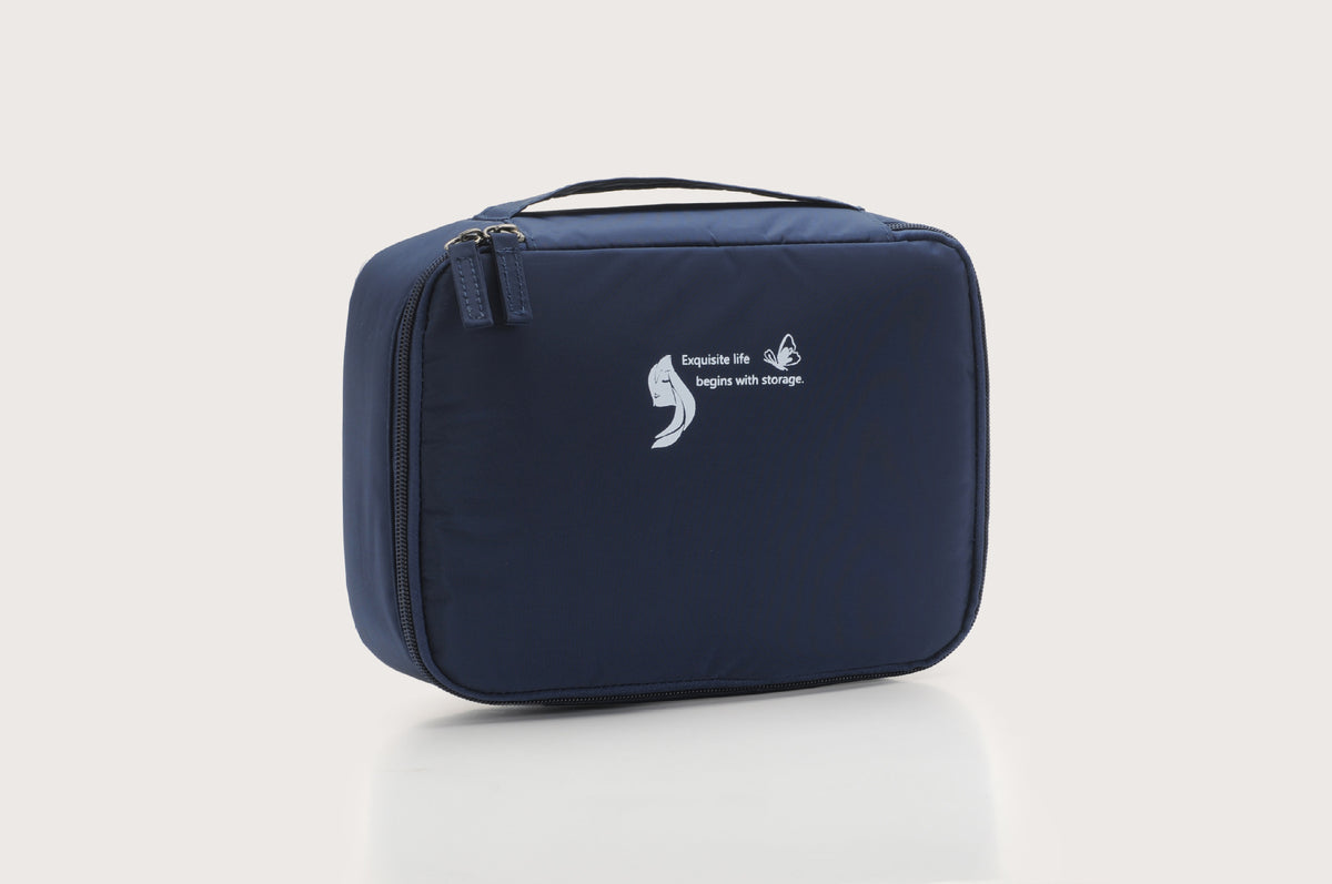 Square travel cosmetic storage bag — gallery photo 11 of 12